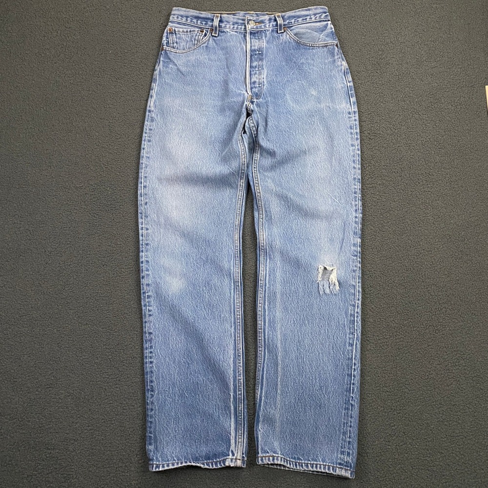 Levis 501xx Jeans FITS Women 30x32 Denim Button Fly Distressed Vintage Classic